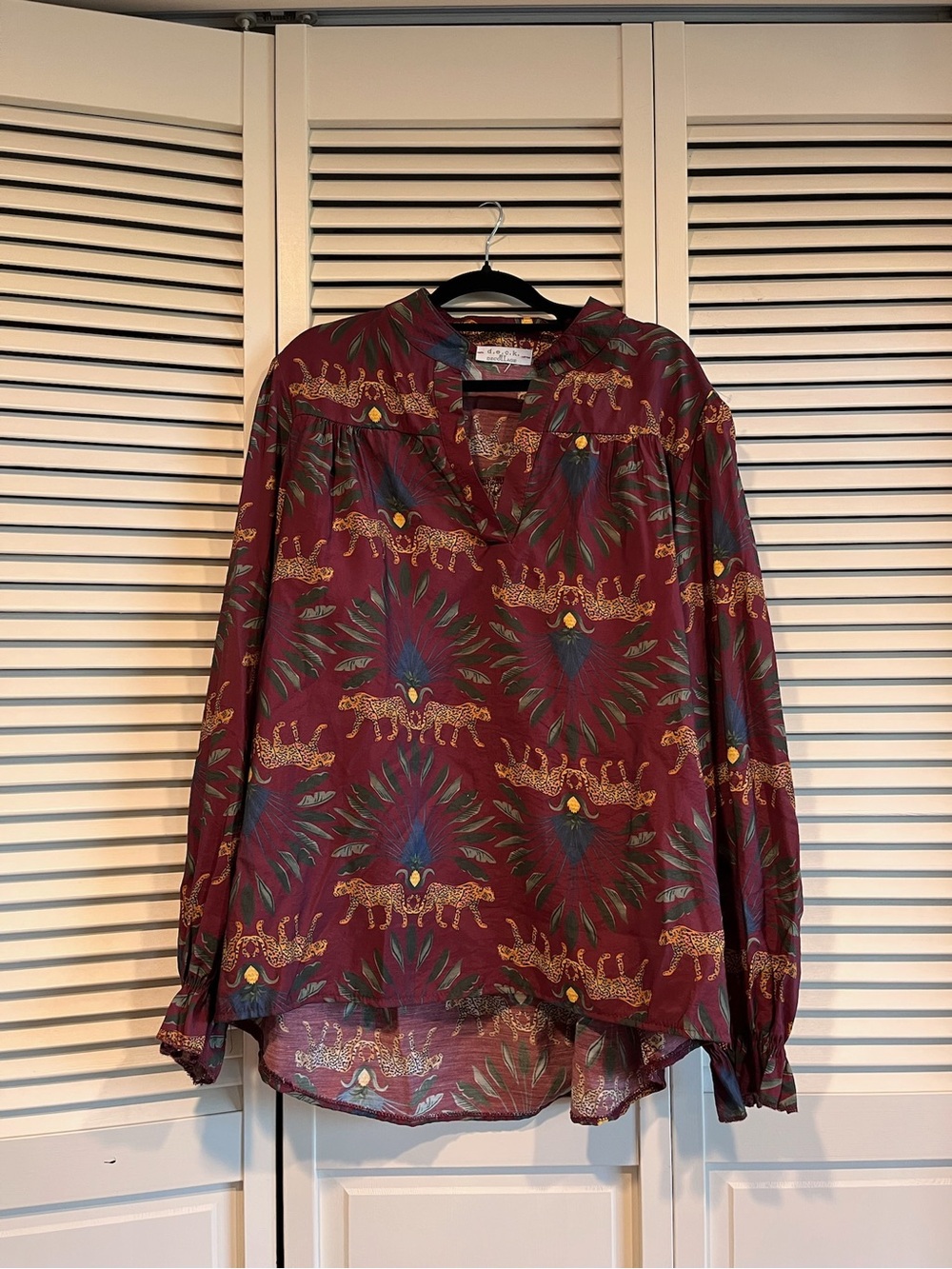 d.e.c.k. by Decollage Burgundy Animal & Leaf Button-Up Top